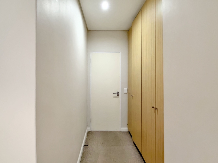 1 Bedroom Property for Sale in Cape Town City Centre Western Cape